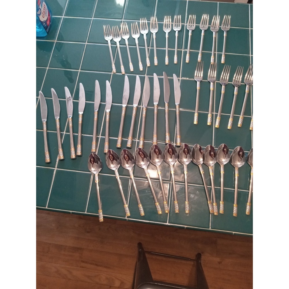 Wallace Golden Aegean Weave Stainless 60+pc set 18/10 Missing One Fork. Butter